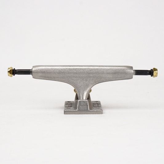 truck film skateboards Raw white bushings